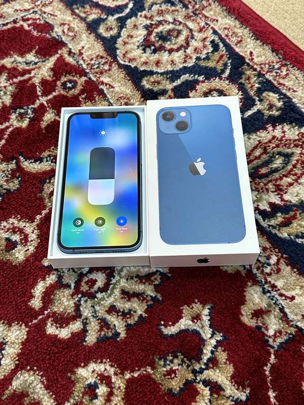iPhone 13 256GB