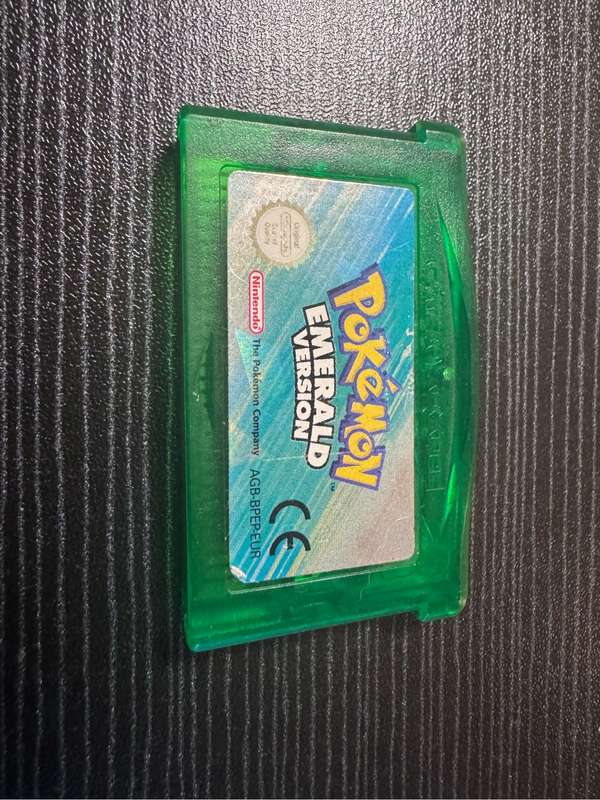 Pokemon Emerald