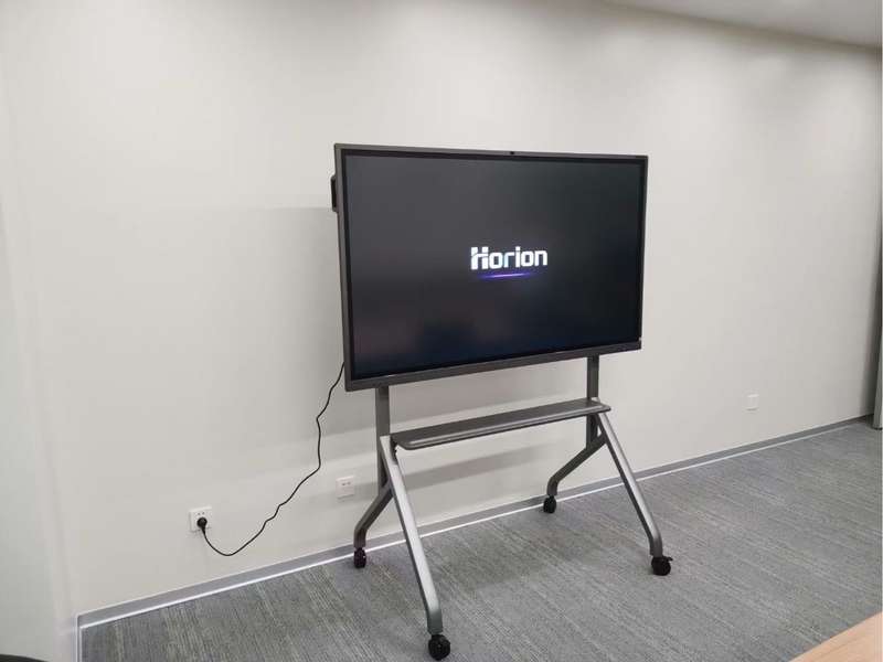65` Horion Interactive Flat Panel (Smartboard) Excellent Working Condition