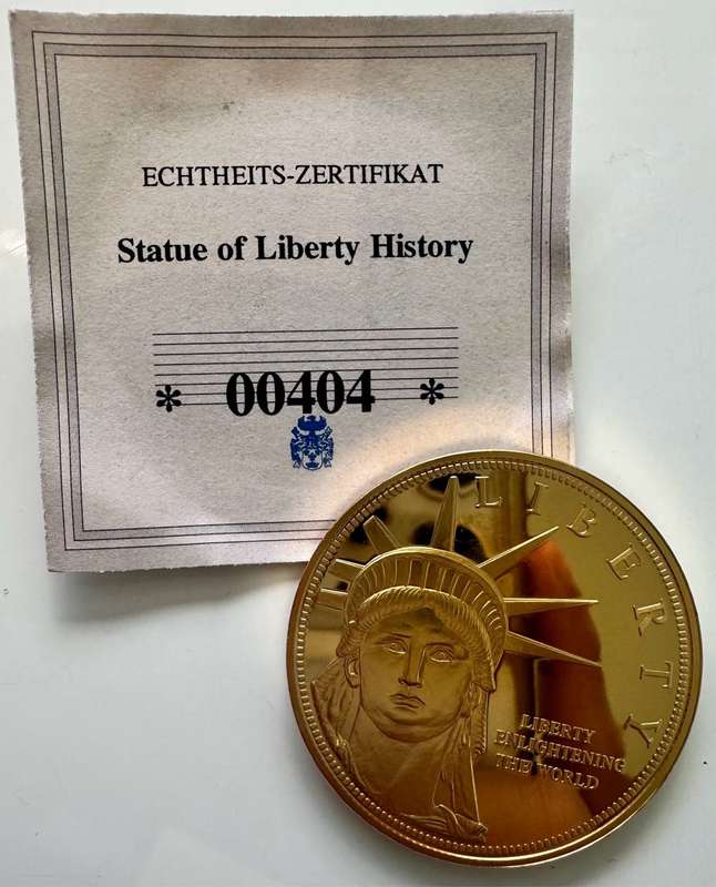 RARE 40MM TOP MEDAL - STATUE OF LIBERTY HISTORY - WITH CERTIFICATE AND CAPSULE
