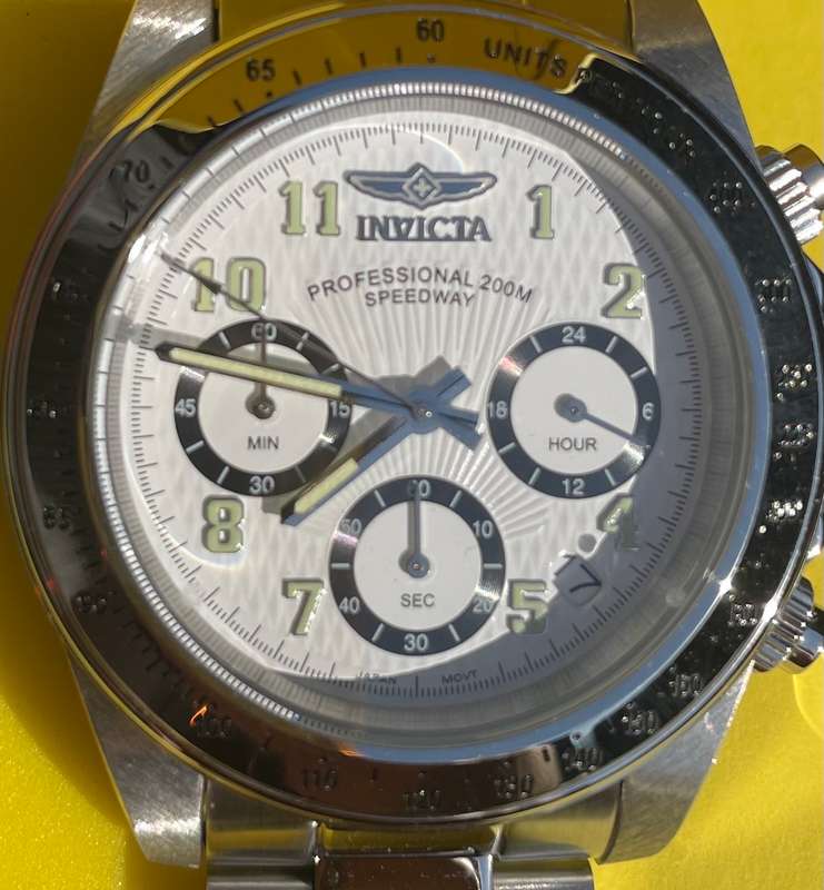 Invicta Men's Professional Daytona Speedway Silver / White Oyster Limited Edition Chronograph Watch