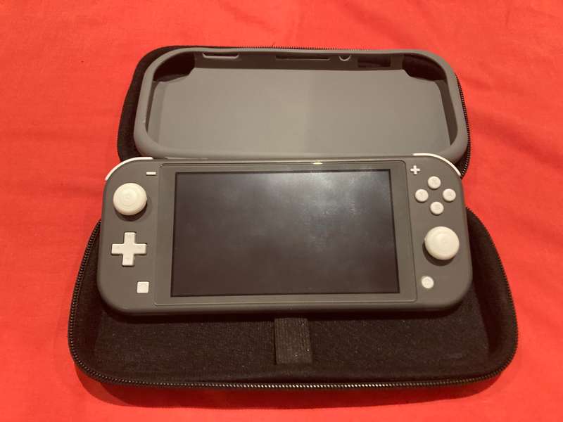Nintendo Switch Lite (Grey)