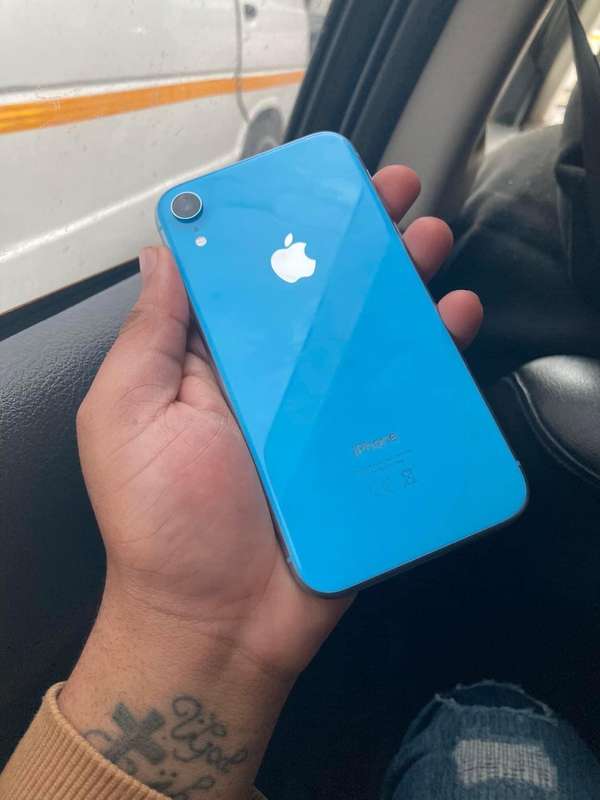 iPhone xr