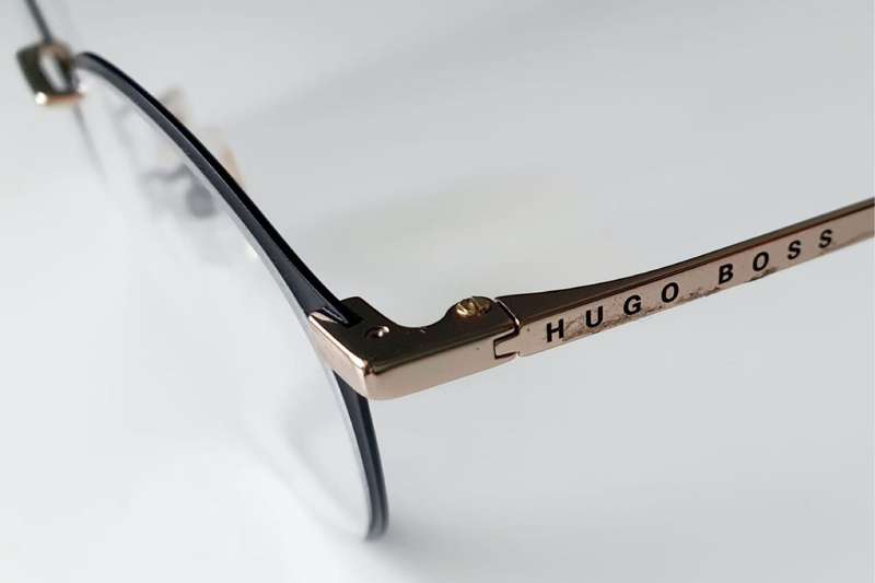 HUGO BOSS 1068/F/O6W Eyewear - TITANIUM EDELOPTICS - VALUE R4000.00 +