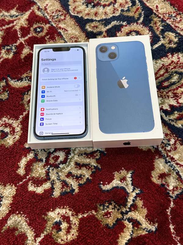 iPhone 13 256GB