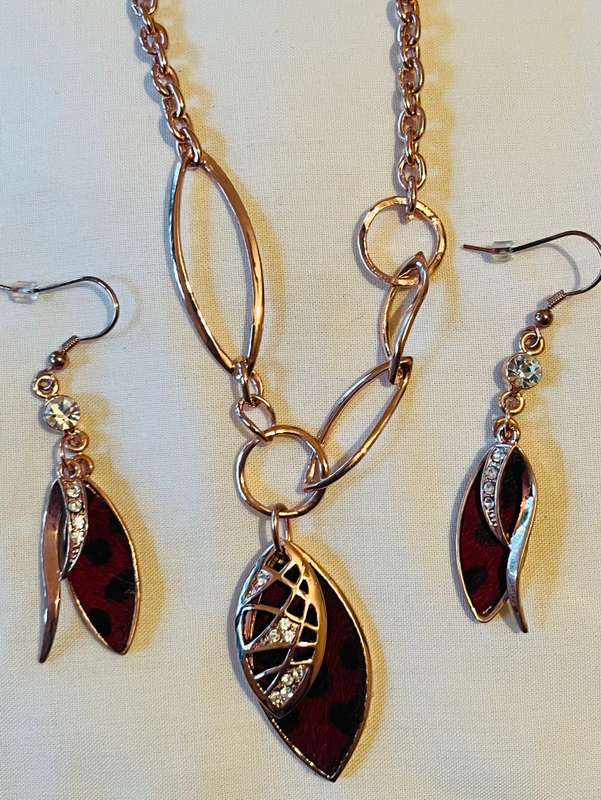 Jewellery set animal print red set