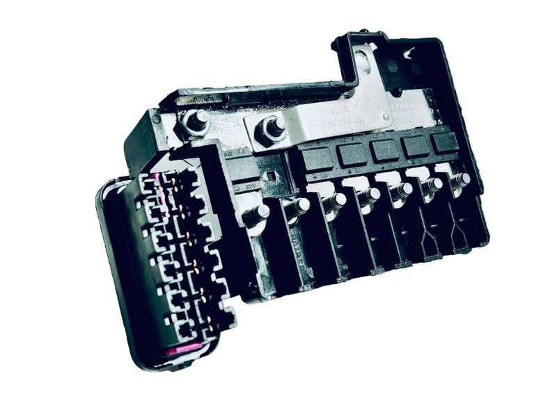 Polo Vivo/9n3/9n Battery Safety Box