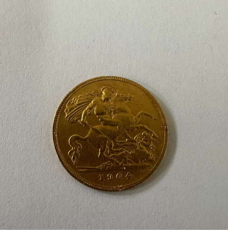 Great Britt Gold Sovereign Edward VII 1904 #1