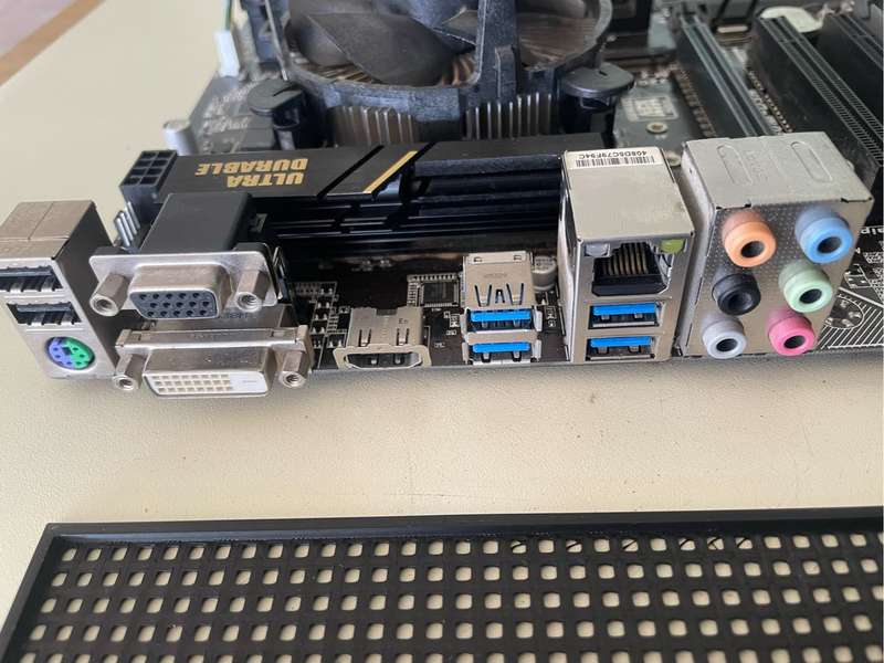 Intel Core i5 6400 Combo**Gigabyte B150M Motherboard**4GB Ram**