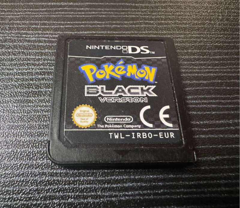 Pokemon Black Version - Nintendo DS Game