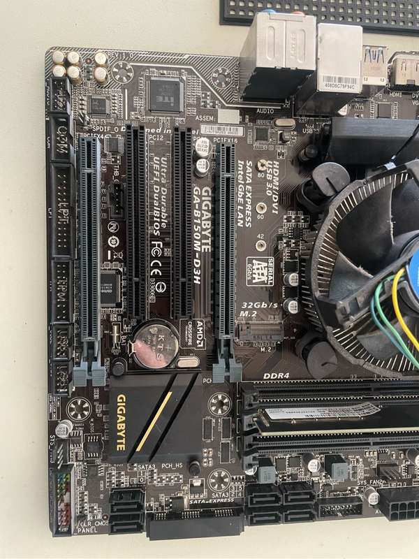 Intel Core i5 6400 Combo**Gigabyte B150M Motherboard**4GB Ram**