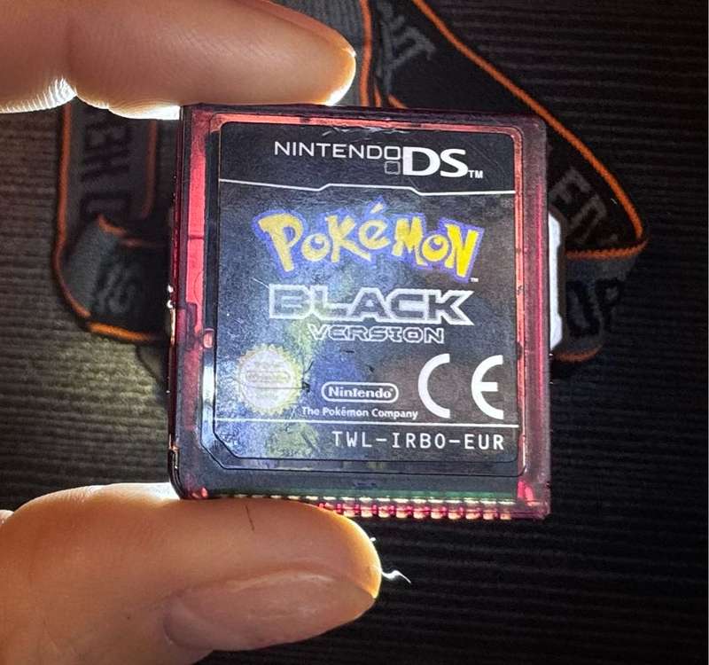 Pokemon Black Version - Nintendo DS Game