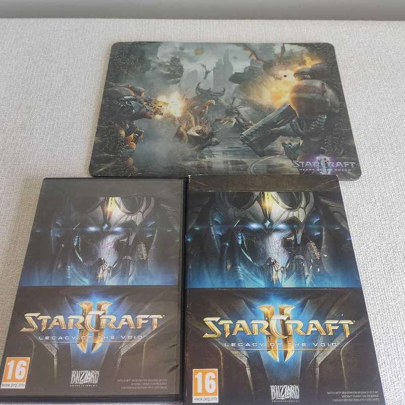 PC Starcraft 2 heart of the Swarm sealed items