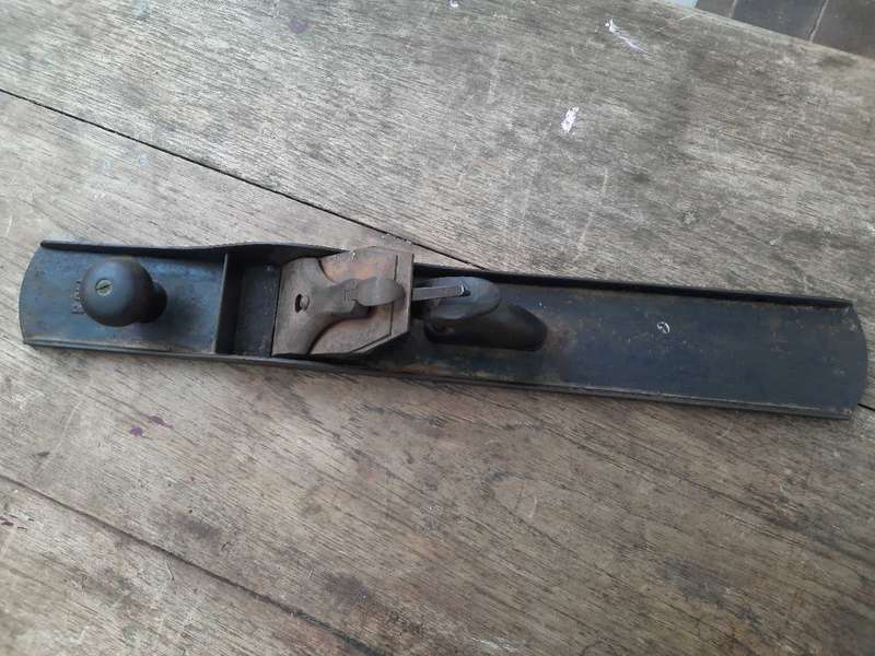 Stanley no 8 plane