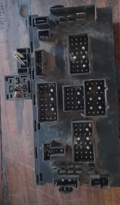 VW GOLF MK1 FUSEBOX
