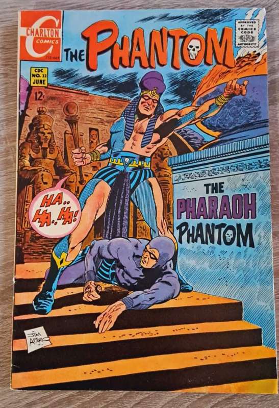 *Rare* Phantom Comics - 17 comics