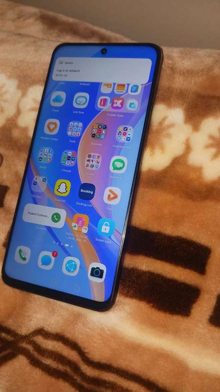 Huawei Nova Y90