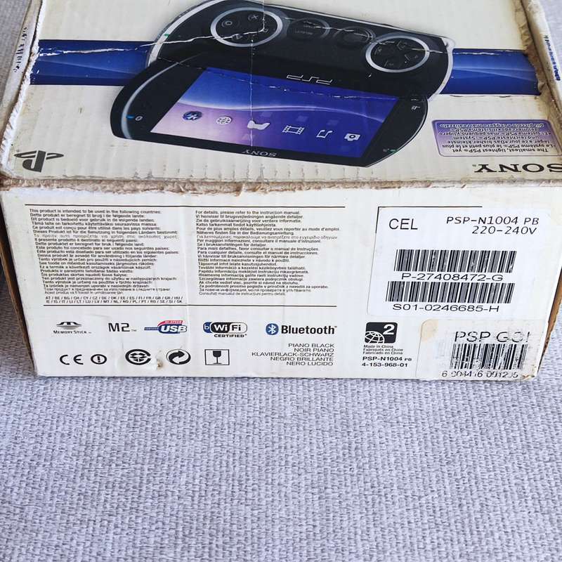 Psp Go Sony PSP -N 1004 Playstation Portable go