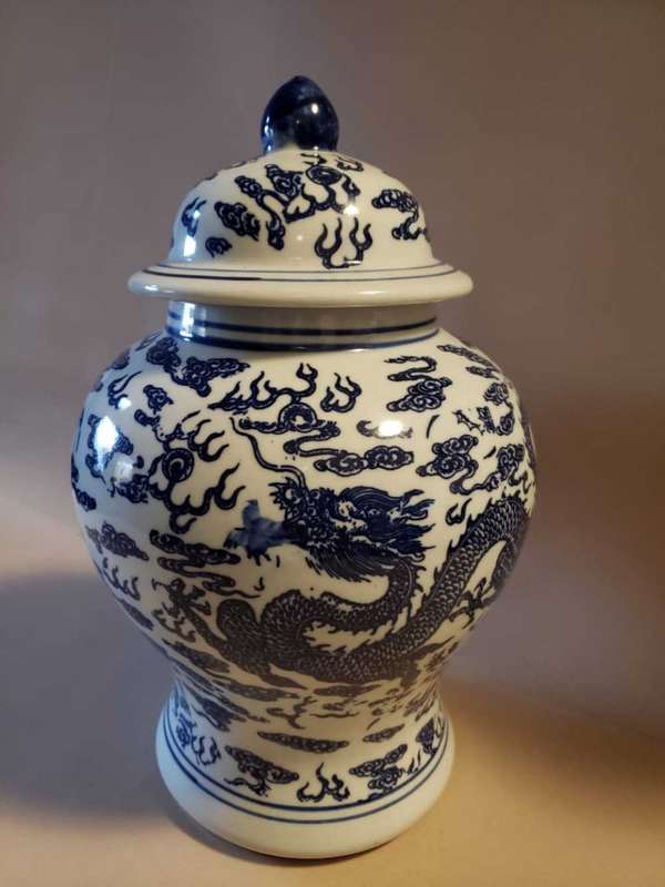 Vintage Chinese Dragon Porcelain Vase