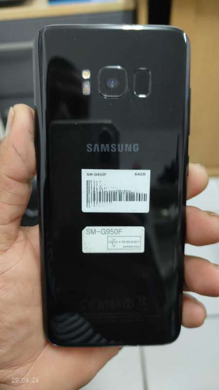 Samsung S8 64GB Single sim Black (Pre owned)