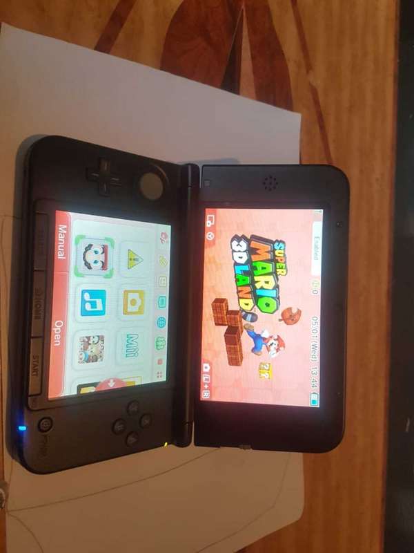 Nintendo 3DS XL
