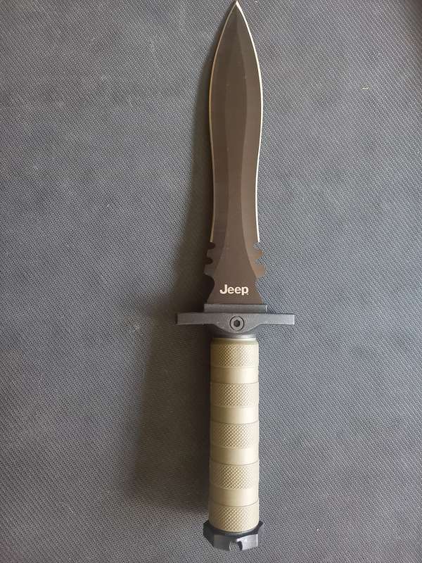 Jeep Rambo-style survival knife