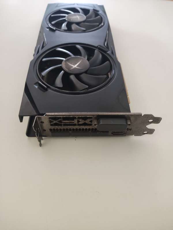 **8GB Graphics card**XFX GTR XXX Edition AMD RX580 8GB GDDR5 Graphics Card**Black Fans**