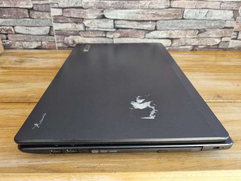 Acer Travel Mate Core i3 Business Spec Laptop/ 6GB RAM/ 320GB HDD/ Windows 10 Pro