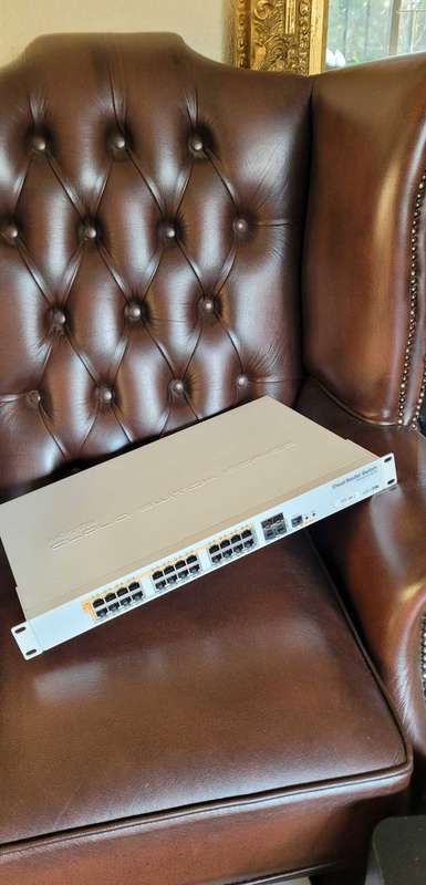 UNUSED MikroTik  Cloud Router (Unit Only As Pictured  - Excludes  Cable)