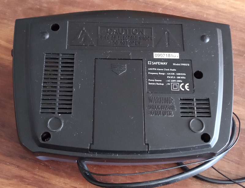 Vintage Safeway Radio/Alarm/Clock Watch