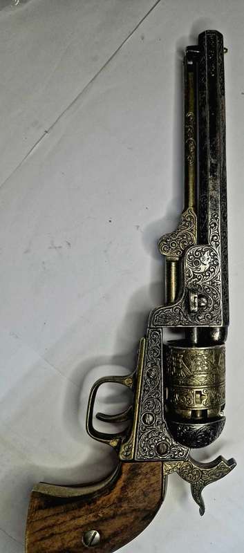 REPLICA DENIX .45 CIVIL WAR 1851 NAVY COLT REVOLVER ENGRAVED PISTOL 1040L