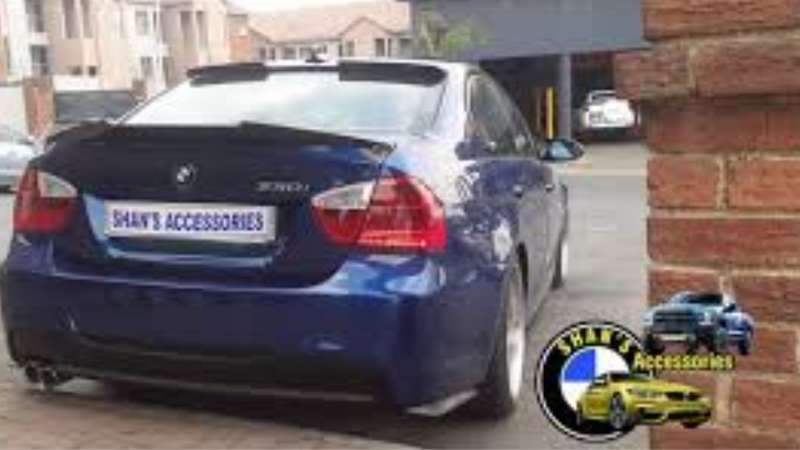 E90 M4 Roof spoiler