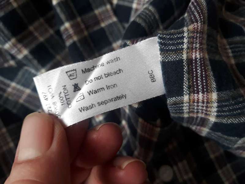 HEMISPHERE MEN`S JEAN WEAR SHIRT BY TRUWORTS - LIKE NEW