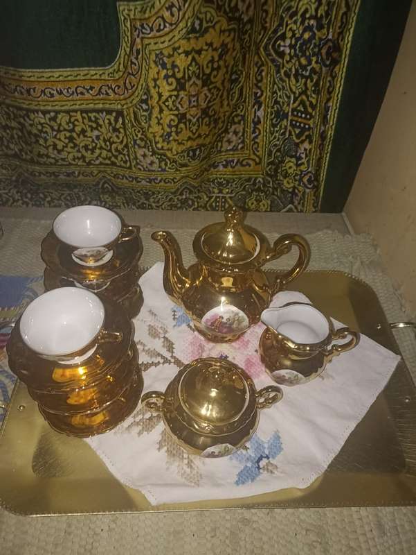 Eskay 22 carat gold plated teaset