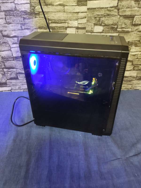 AMD Ryzen 5 with 8GB Graphics Gaming PC**SSD+HDD**RGB Case and GPU**