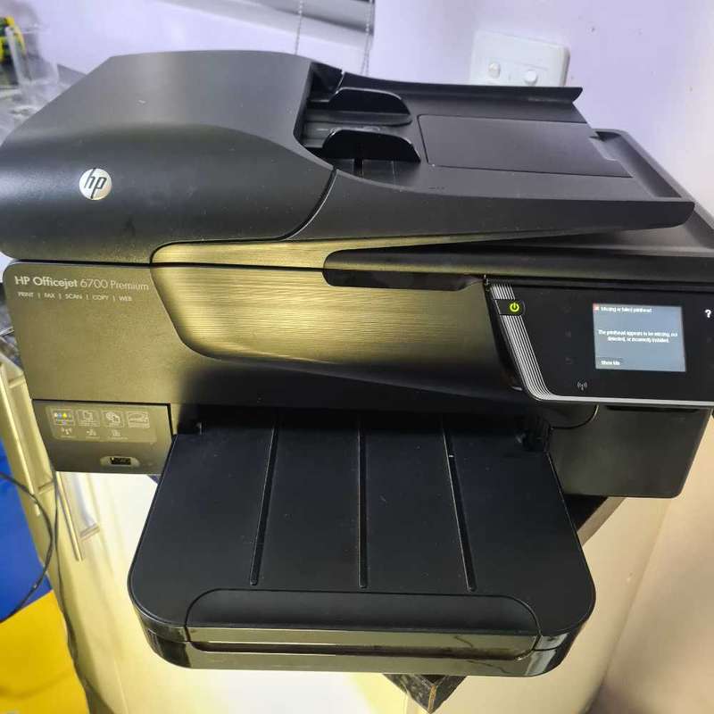 OHicejet 6700 Pemium printer