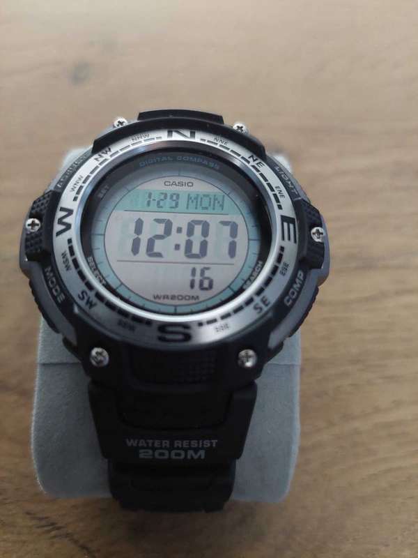 Casio sgw 100 Twinsensor ,compass and Thermometre