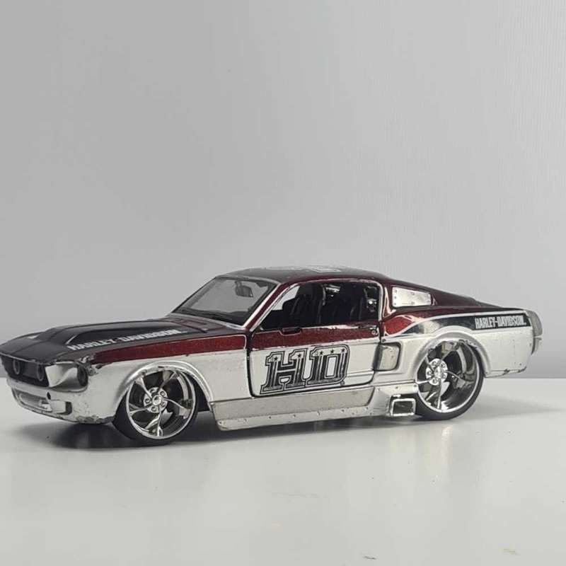 MaistoMaisto 1967 Ford Mustang Gt Red