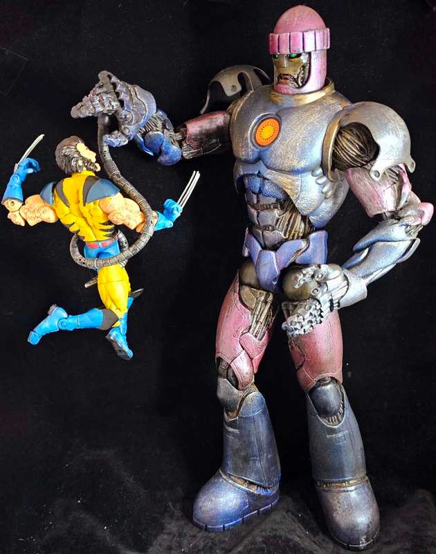 ToyBiz Marvel Legends BAF Sentinel