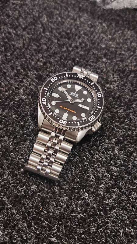 Seiko SKX007 automatic divers watch