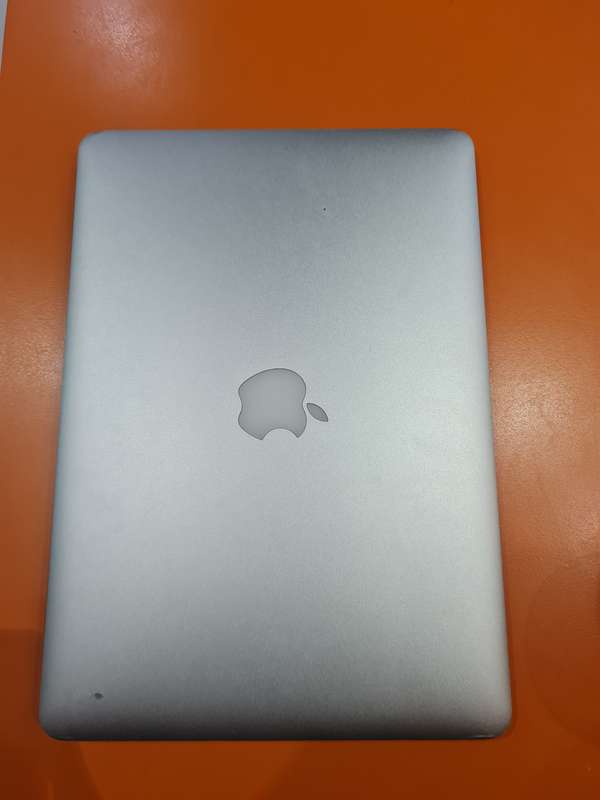 MacBook