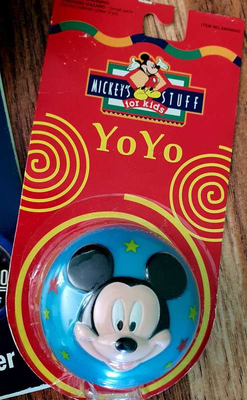 RARE VINTAGE YOYO COLLECTION