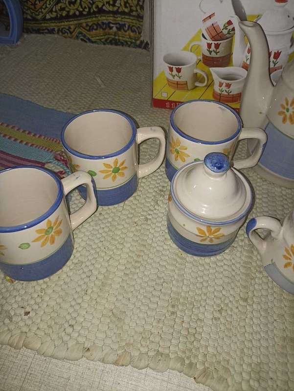 Hand painted tea Set 11 piece