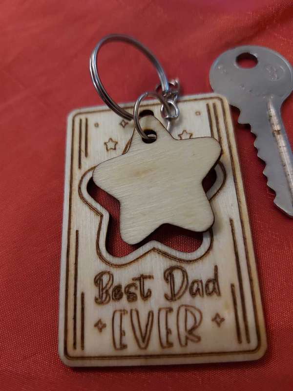 Wooden key holder for fathers day
