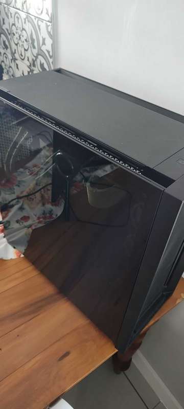 Corsair icue 5000D RGB airflow case