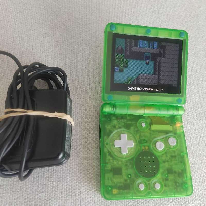 Gameboy Advance SP console  AGS-001