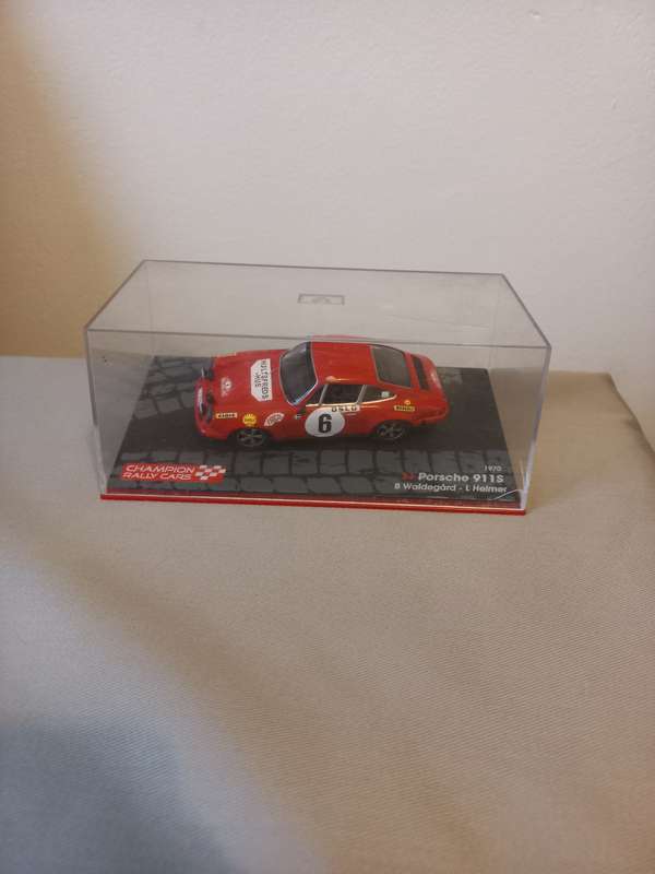 Porsche 911S Rally Dies cast Model No.6 Monte Carlo 1970 Waldegaard 1/43 Scale