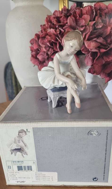 Little Ballerina I, Lladro 8125