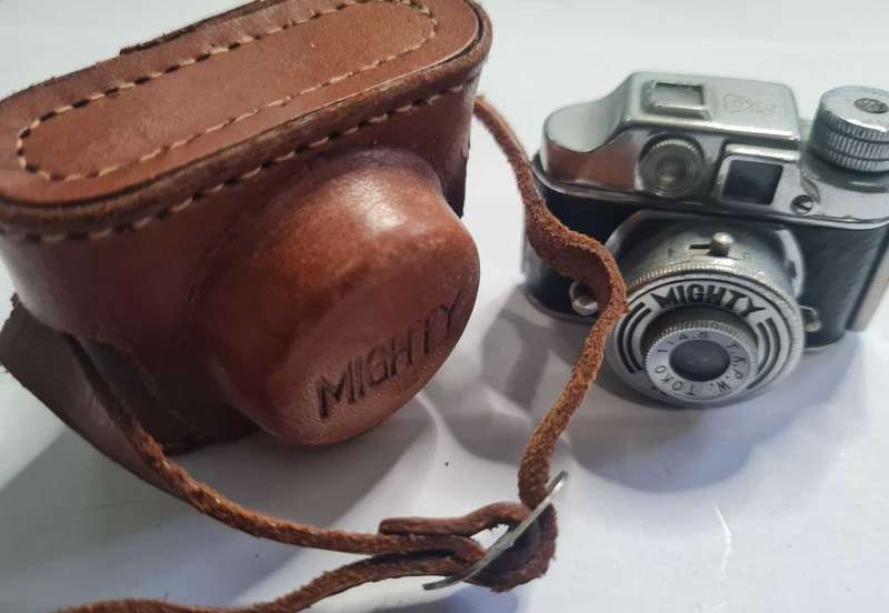 Mighty Toko vintage sub mini camera