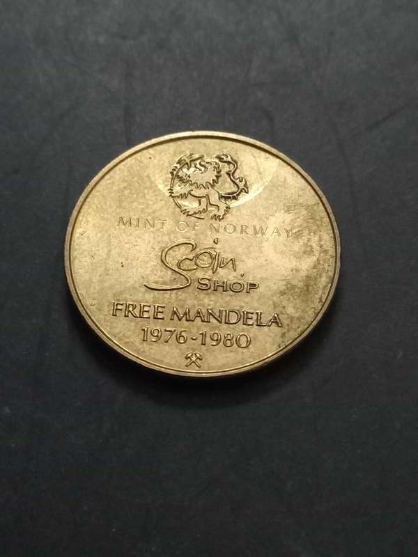 Scoin Shop Nelson Mandela Commemorative madallion